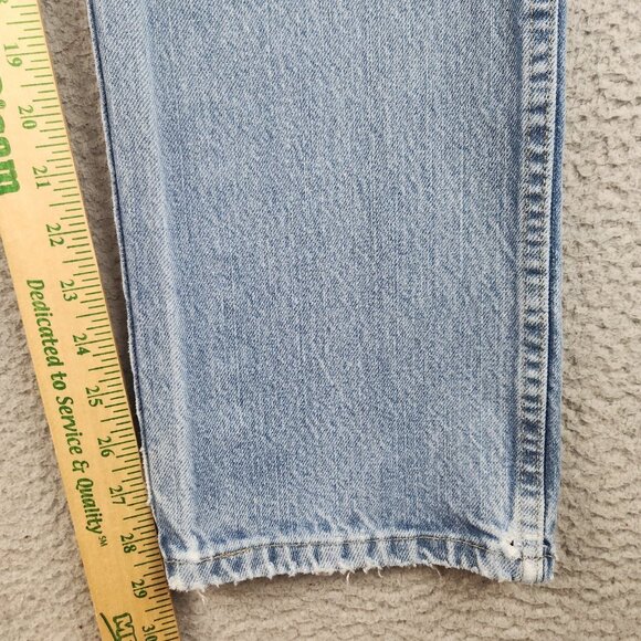 Wrangler Men's Classic 5-Pocket Regular Fit Faded Cotton Jeans Size 33x30 Cowboy - Picture 4 of 13